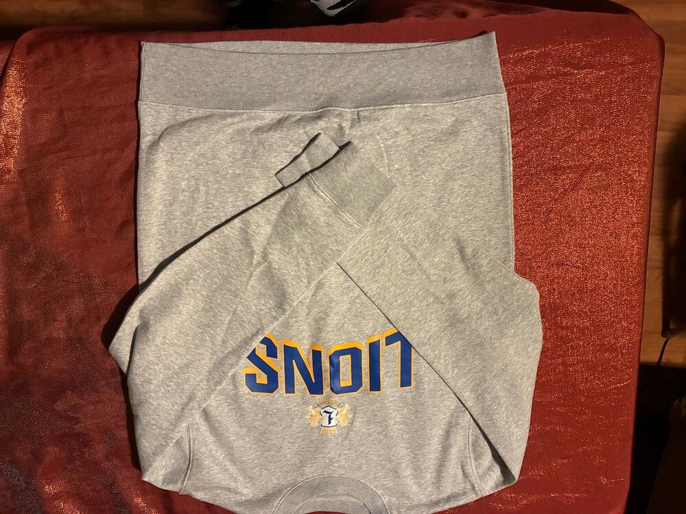 Stanley Sweatshirt Unisex S Gray Lions Crest Graphic Crewneck